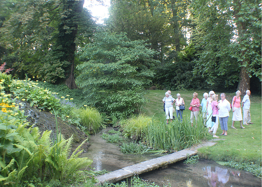 Garden Visit to Adwell House