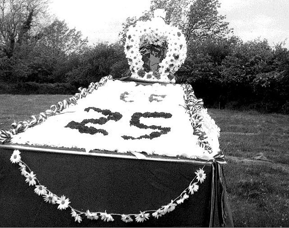 History 1977 QE2 Silver Jubilee